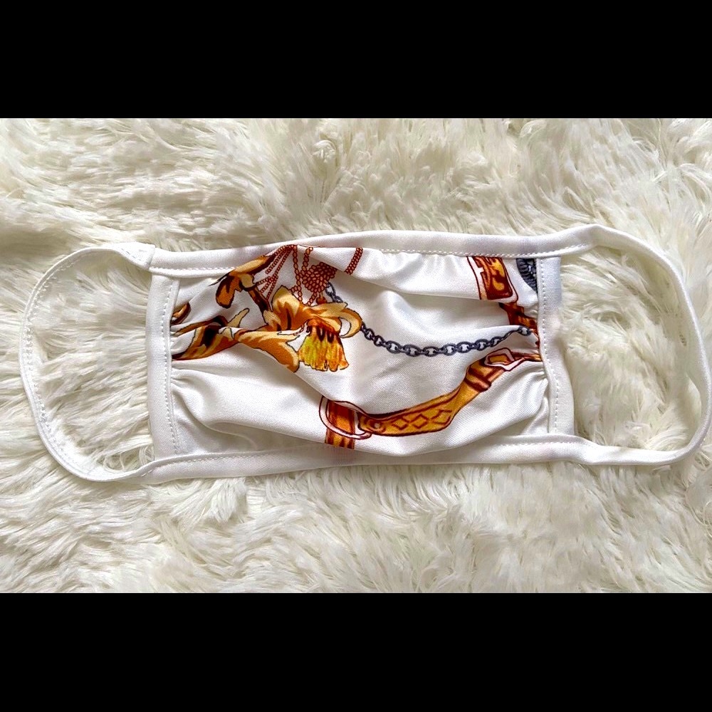 2 Pack silky Face Masks